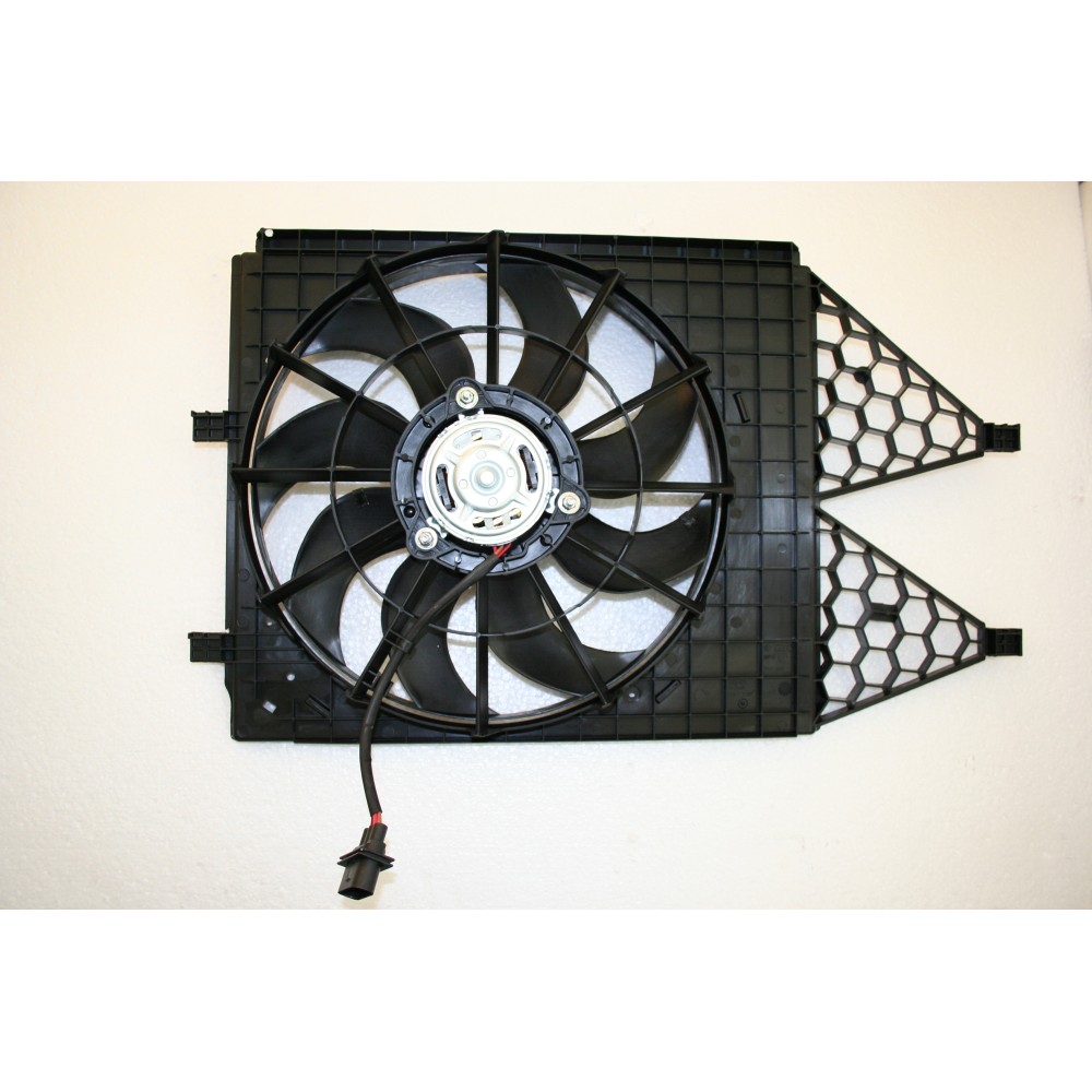 Compra ELECTROVENTILADOR C/ SKODA SEAT IBI/CORD 1.2/1.4/1.6TDI/1.9TDI 01- al mejor precio en todocarrocería.com