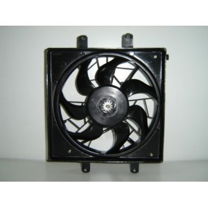 Compra ELECTROVENTILADOR RAD. HYUNDAI HYUNDAI PONY 90-94 al mejor precio en todocarrocería.com