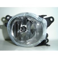 Compra FARO ANTINIEBLA DERECHO AUDI AUDI A4 99-00 al mejor precio en todocarrocería.com