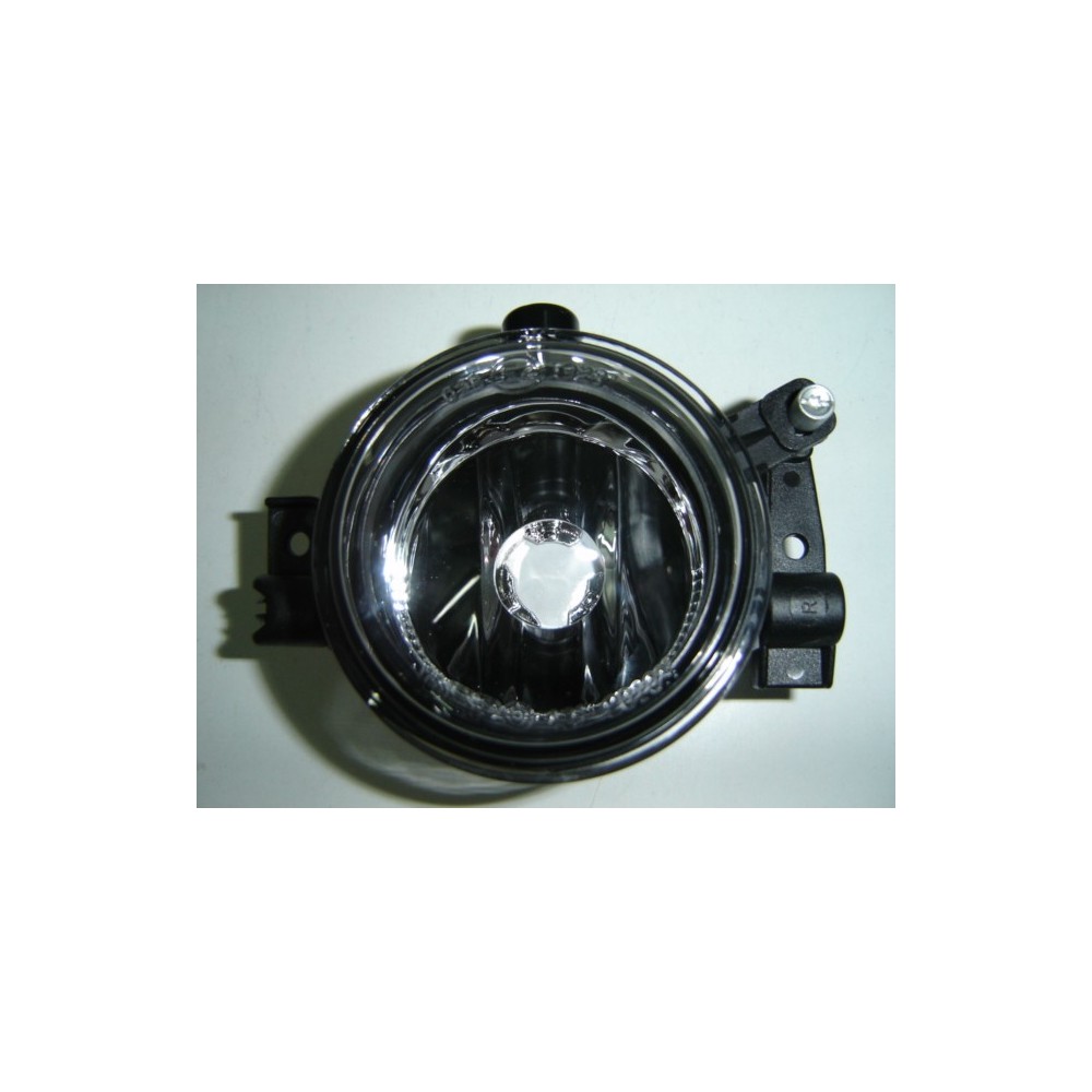 Compra FARO ANTINIEBLA DERECHO FORD FORD FOCUS 04-/C-MAX 03- al mejor precio en todocarrocería.com