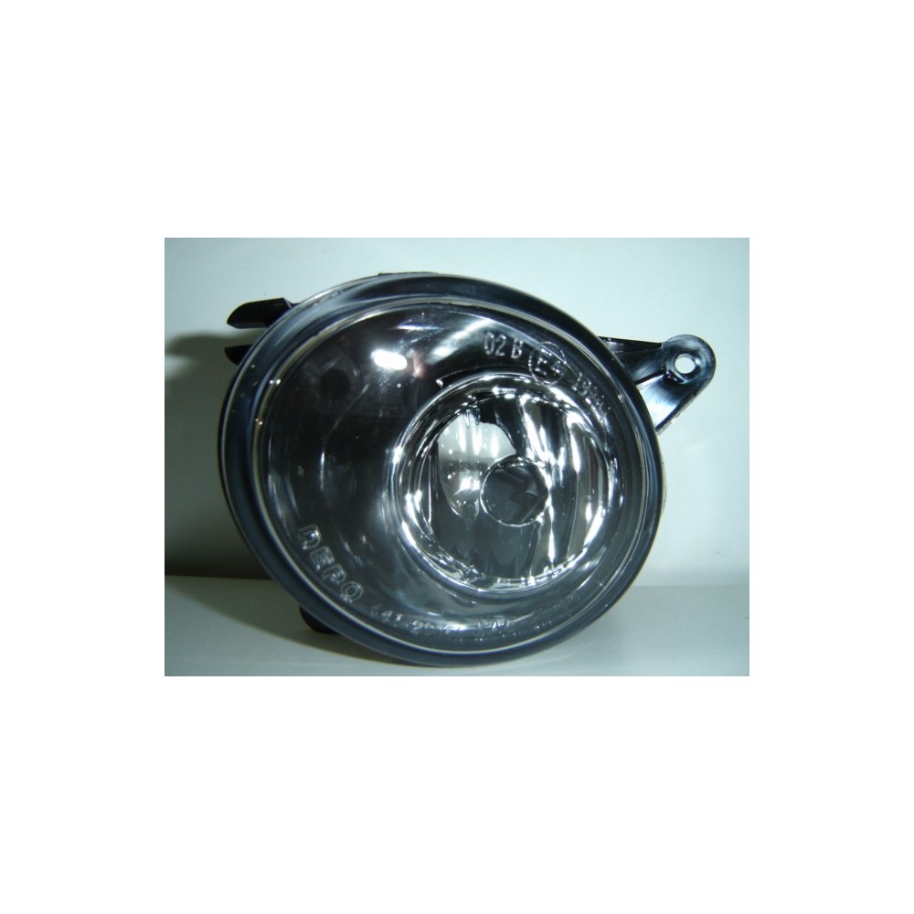 Compra FARO ANTINIEBLA IZQUIERDO AUDI AUDI A6 01-03 al mejor precio en todocarrocería.com