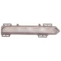 Compra FARO AUXILIAR DERECHO LUZ DIURNA MERCEDES MERCEDES B W246 12- al mejor precio en todocarrocería.com