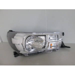 Compra FARO DERECHO ELÉCTRICO (H4) TOYOTA TOYOTA HILUX 16- al mejor precio en todocarrocería.com