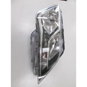 Compra FARO DERECHO ELÉCTRICO CON MOTOR I/NEGRO (H7/H7) SEAT SEAT TOLEDO 12- al mejor precio en todocarrocería.com