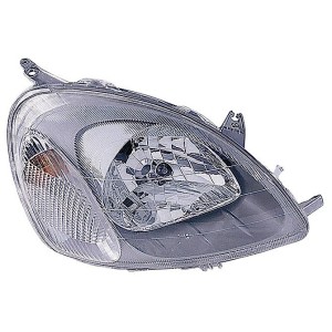 Compra FARO IZQUIERDO (T/ICHIKOH - MOTOR INTERIOR) TOYOTA TOYOTA YARIS 99- al mejor precio en todocarrocería.com