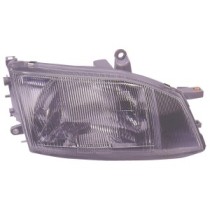 Compra FARO IZQUIERDO ELÉCTRICO TOYOTA TOYOTA HIACE 96- al mejor precio en todocarrocería.com