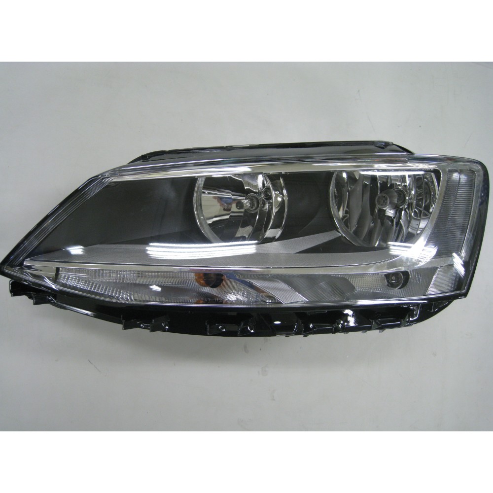 Achetez PHARE GAUCHE ÉLECTRIQUE AVEC MOTEUR I/NOIR (H7) VW VW JETTA 11- au meilleur prix sur todocarrocería.com