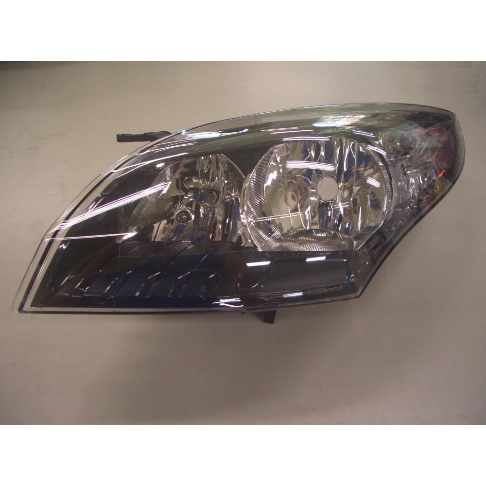 Achetez PHARE GAUCHE ÉLECTRIQUE I/NOIR (H7/H7) RENAULT RENAULT MEGANE 08- au meilleur prix sur todocarrocería.com