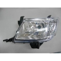 Compra FARO IZQUIERDO MAN/ELÉCTRICO (H4) TOYOTA TOYOTA HILUX 11- al mejor precio en todocarrocería.com