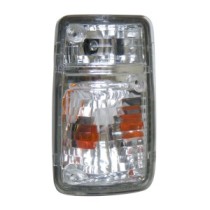 Achetez le KIT FEU AVANT (DROIT+GAUCHE) BLANC NISSAN NISSAN PATROL GR Y60 95-97 au meilleur prix sur todocarrocería.com.