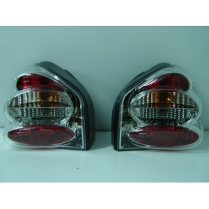 Achetez le KIT FEU ARRIÈRE (VERRE TUNING) AUDI AUDI A3 96- au meilleur prix sur todocarrocería.com