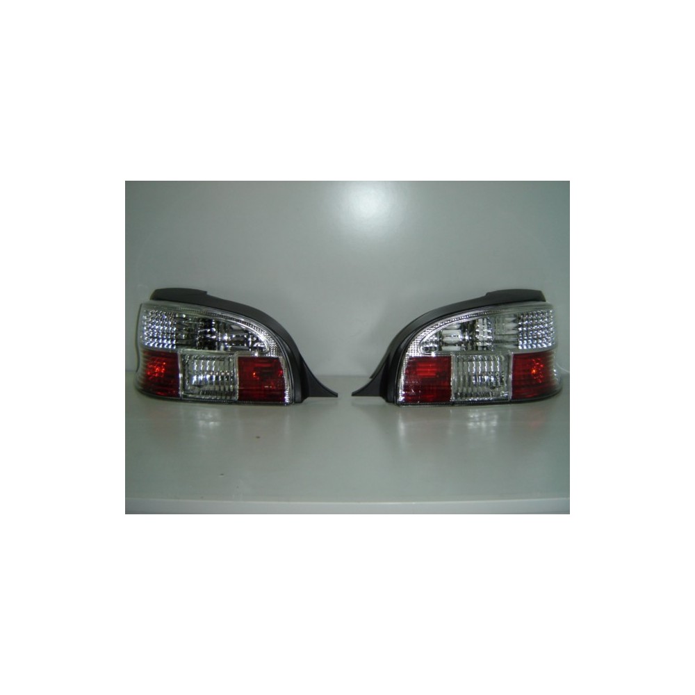 Achetez le KIT FEU ARRIÈRE (VERRE TUNING) CITROEN CITROEN SAXO 96- au meilleur prix sur todocarrocería.com