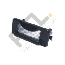 Achetez KIT(2 PCS) FEU DE PLAQUE D'IMMATRICULATION(LED) MERCEDES SPRINTER/LT 95- au meilleur prix sur todocarrocería.com