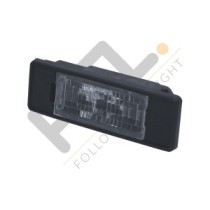 Achetez KIT(2 PCS)FEU DE PLAQUE D'IMMATRICULATION(LED) VW MERCEDES SPRINTER/CRAFTER 06- au meilleur prix sur todocarrocería.com