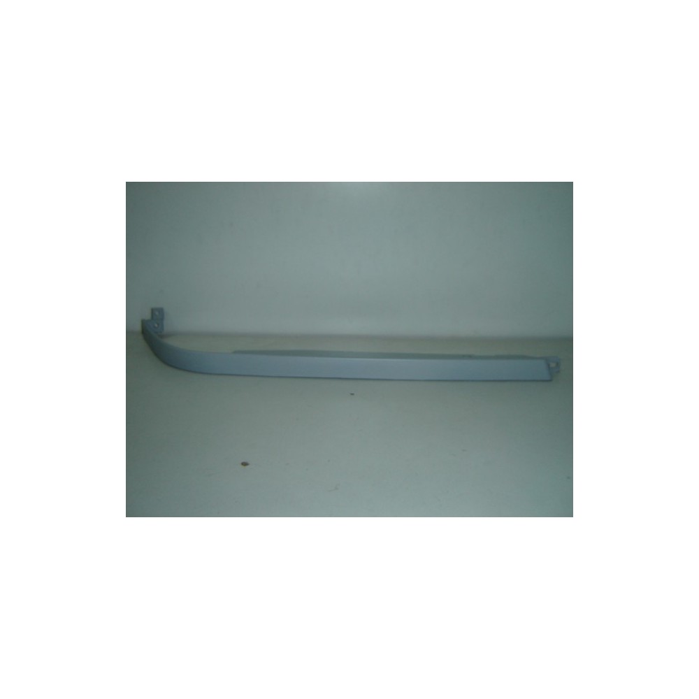Achetez BANDE DE PHARE INFÉRIEUR PHARE DROIT MERCEDES MERCEDES C W202 93-96 au meilleur prix sur todocarrocería.com