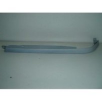 Compra LISTÓN DE FARO INFERIOR FARO IZQUIERDO MERCEDES MERCEDES C W202 93-96 al mejor precio en todocarrocería.com