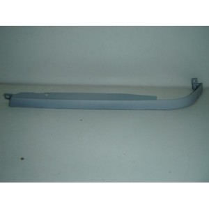 Compra LISTÓN DE FARO INFERIOR FARO IZQUIERDO MERCEDES MERCEDES C W202 93-96 al mejor precio en todocarrocería.com
