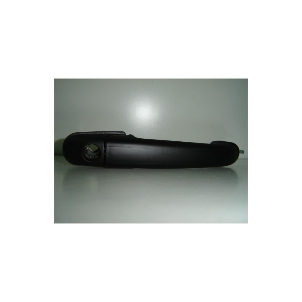 Compra MANETA DE PUERTA DELANTERO DERECHO/IZQUIERDO S/LLAVE SEAT SEAT IBIZA 97- al mejor precio en todocarrocería.com