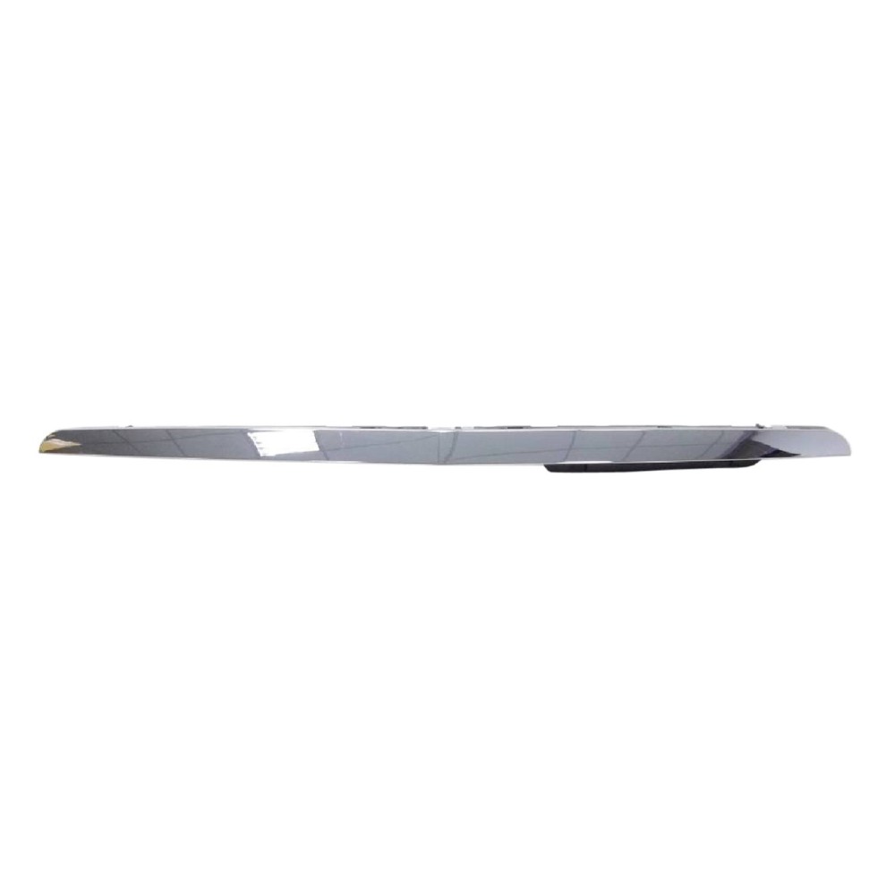 Achetez MOULURE DE CAPOT CHROMÉ MERCEDES MERCEDES A W169 04- au meilleur prix sur todocarrocería.com.