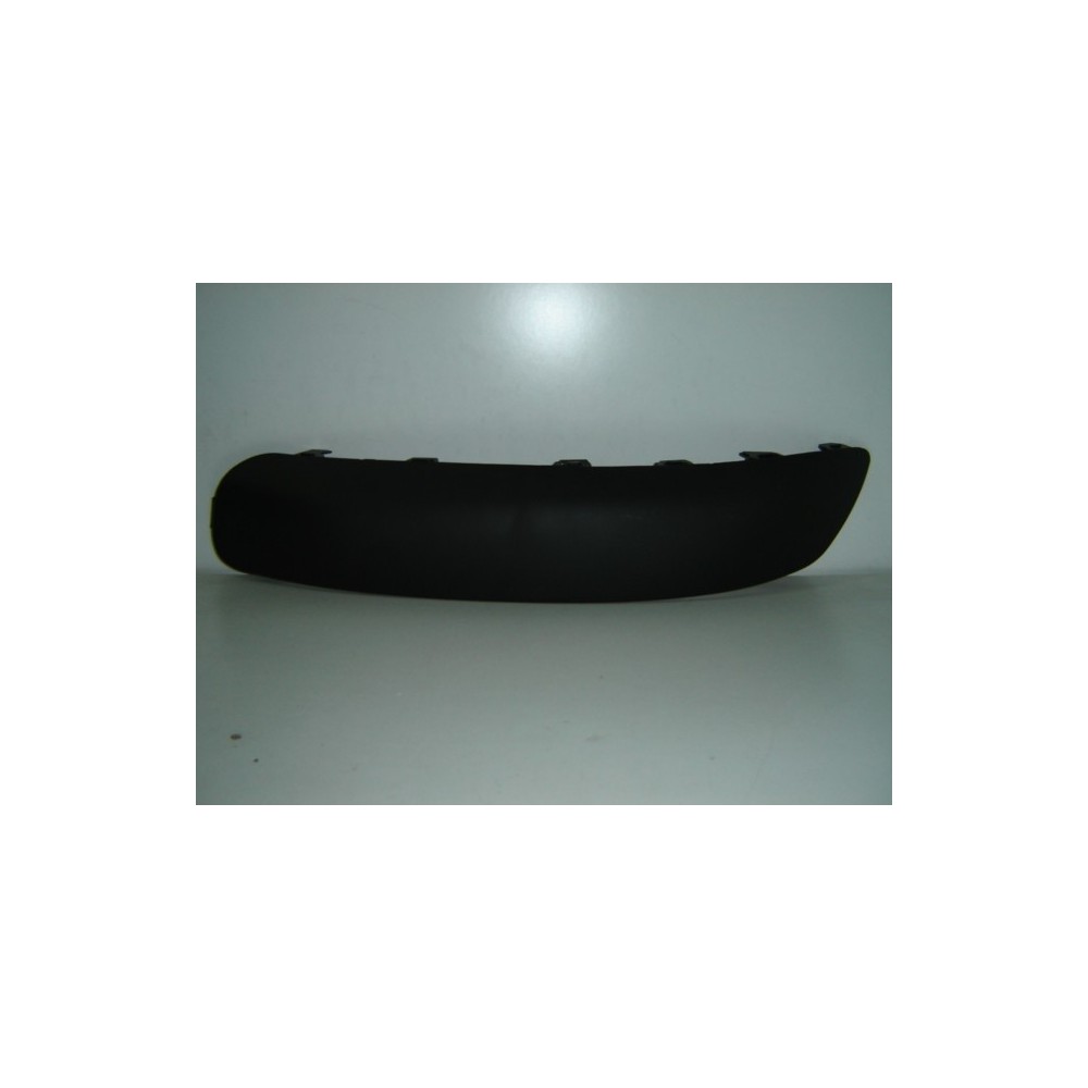 Compra MOLDURA PARAGOLPES TRASERO DERECHO NEGRO PEUGEOT PEUGEOT 307 01- al mejor precio en todocarrocería.com