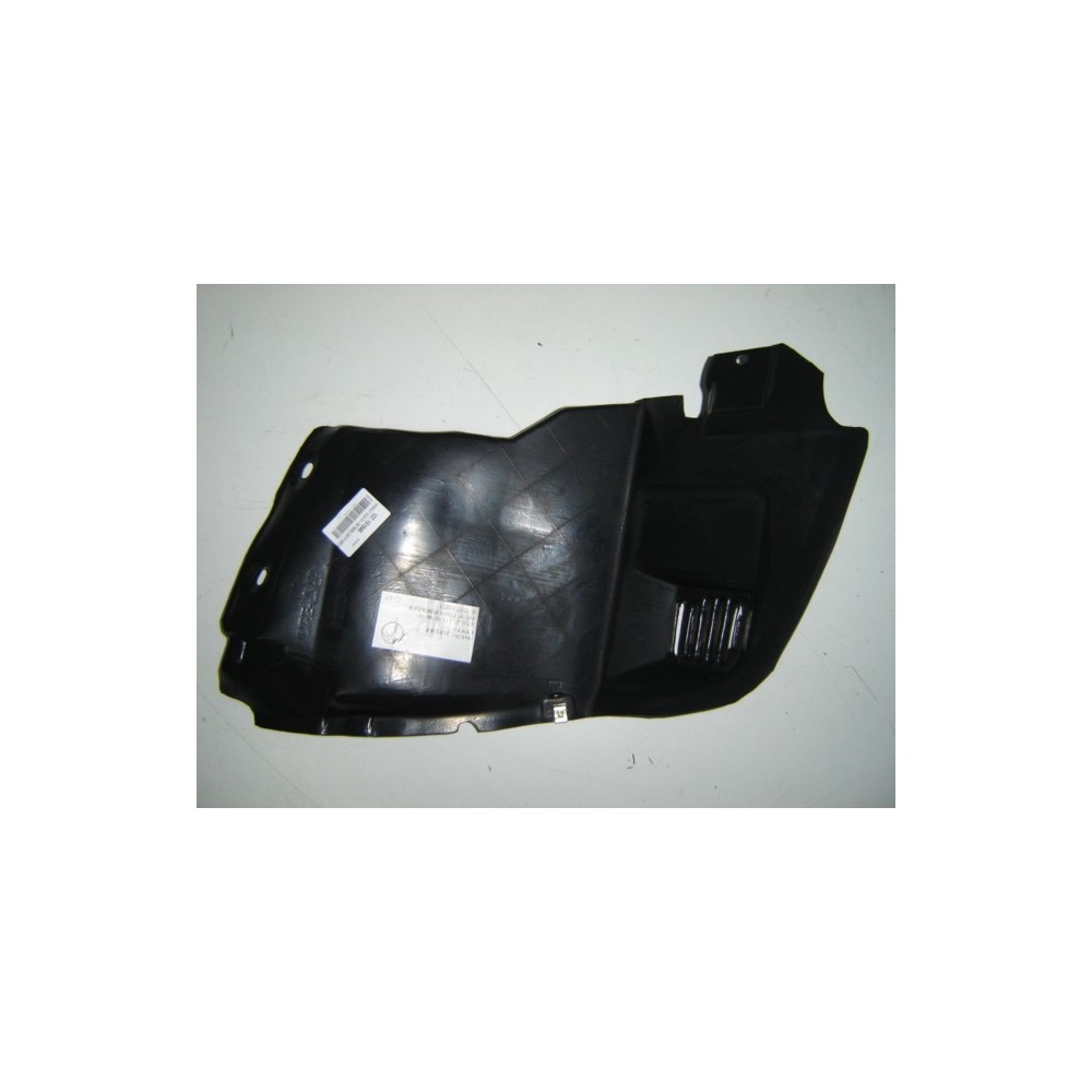 Compra PASO DE RUEDA DELANTERO DERECHO (DELANTERO) RENAULT RENAULT CLIO 91-98 al mejor precio en todocarrocería.com