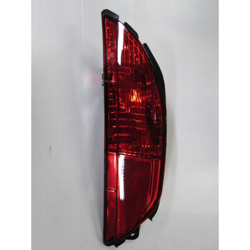 Achetez FEU DE BROUILLARD ARRIÈRE GAUCHE ALFA FIAT GRANDE PUNTO 05-/MITO 09- au meilleur prix sur todocarrocería.com