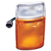 Compra PILOTO DELANTERO DERECHO NISSAN NISSAN PATROL GR 95-97- al mejor precio en todocarrocería.com