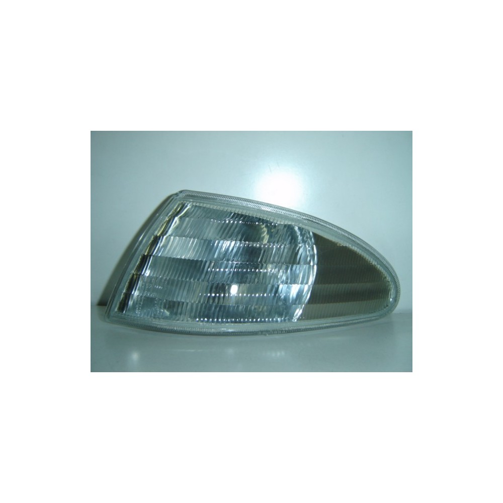 Compra PILOTO DELANTERO IZQUIERDO FORD FORD MONDEO 93- al mejor precio en todocarrocería.com