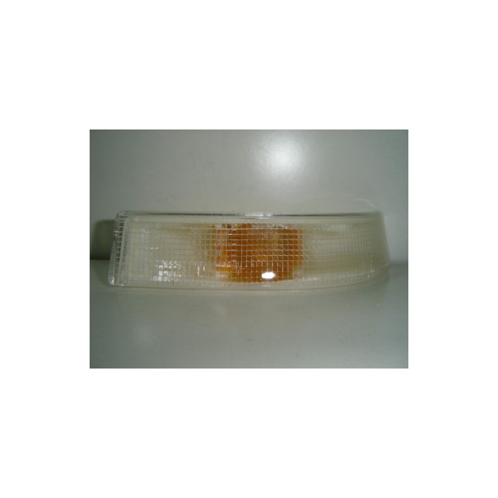 Compra PILOTO DELANTERO IZQUIERDO (BLANCO) RENAULT RENAULT SUPER 5 al mejor precio en todocarrocería.com