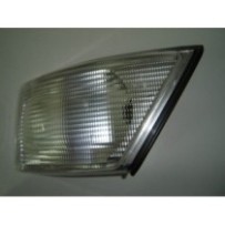 Compra PILOTO DELANTERO IZQUIERDO BLANCO MAGNETI MARELLI IVECO IVECO DAILY 00- al mejor precio en todocarrocería.com