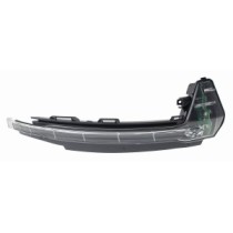 Compra PILOTO LATERAL DERECHO RETROVISOR AUDI AUDI A1 10- al mejor precio en todocarrocería.com
