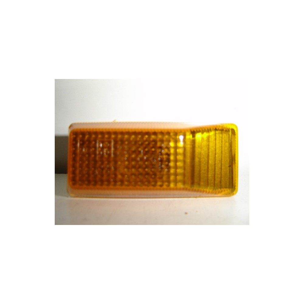 Compra PILOTO LATERAL DERECHO/IZQUIERDO PEUGEOT PEUGEOT 306/ZX 93- al mejor precio en todocarrocería.com