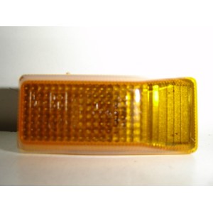Achetez FEU LATERAL DROIT/GAUCHE (JAUNE) PEUGEOT PEUGEOT 106 91- au meilleur prix sur todocarrocería.com
