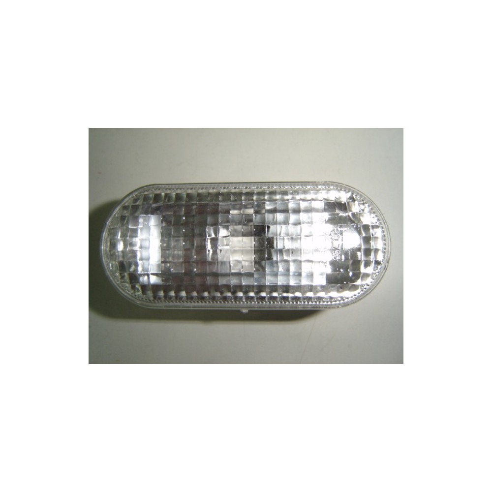 Compra PILOTO LATERAL DERECHO/IZQUIERDO (BLANCO) FORD FORD FIESTA 02- al mejor precio en todocarrocería.com