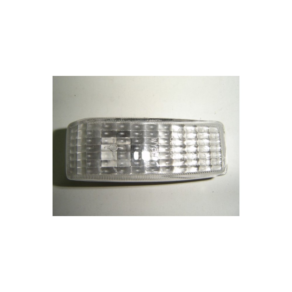 Achetez FEU LATÉRAL DROIT/GAUCHE (BLANC) MERCEDES MERCEDES C W202 93-97 au meilleur prix sur todocarrocería.com