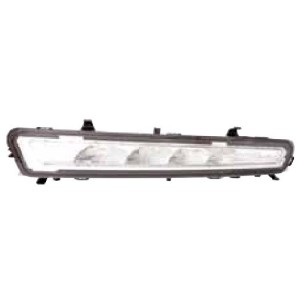 Compra PILOTO PARAGOLPES DELANTERO DERECHO (LED) FORD FORD MONDEO 10- al mejor precio en todocarrocería.com
