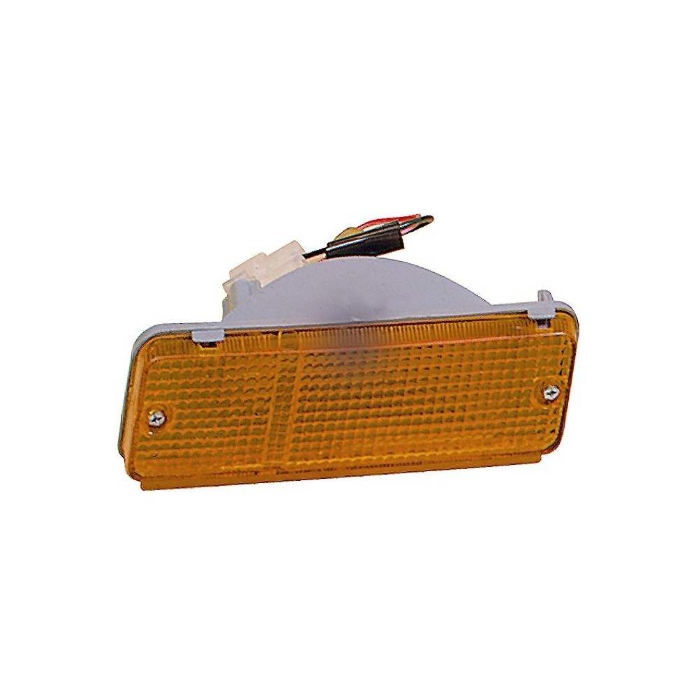 Achetez FEU DE BUMPER AVANT GAUCHE TOYOTA TOYOTA HILUX LN55/56 au meilleur prix sur todocarrocería.com.