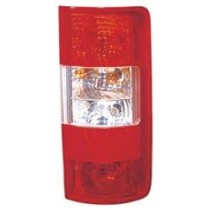 Achetez FEU ARRIÈRE DROIT FORD FORD TRANSIT CONNECT 02-09 au meilleur prix sur todocarrocería.com
