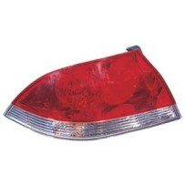 Compra PILOTO TRASERO DERECHO MITSUBISHI MITSUBISHI LANCER 04- al mejor precio en todocarrocería.com