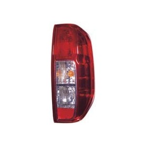 Compra PILOTO TRASERO DERECHO NISSAN NISSAN NAVARA 05- al mejor precio en todocarrocería.com
