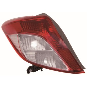 Compra PILOTO TRASERO DERECHO TOYOTA TOYOTA YARIS 12- al mejor precio en todocarrocería.com