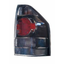 Compra PILOTO TRASERO DERECHO (3P) MITSUBISHI MITSUBISHI PAJERO 08- al mejor precio en todocarrocería.com
