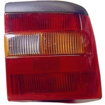 Achetez FEU ARRIÈRE DROIT (4 PORTES) OPEL OPEL VECTRA 92- au meilleur prix sur todocarrocería.com