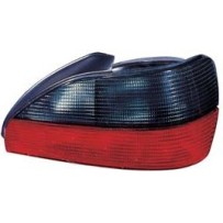 Compra PILOTO TRASERO DERECHO (4 PUERTAS) PEUGEOT PEUGEOT 306 97-99 al mejor precio en todocarrocería.com
