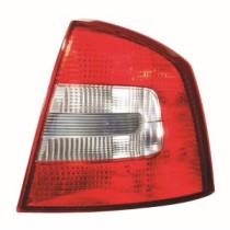 Compra PILOTO TRASERO DERECHO (4 PUERTAS) SKODA SKODA OCTAVIA 09- al mejor precio en todocarrocería.com