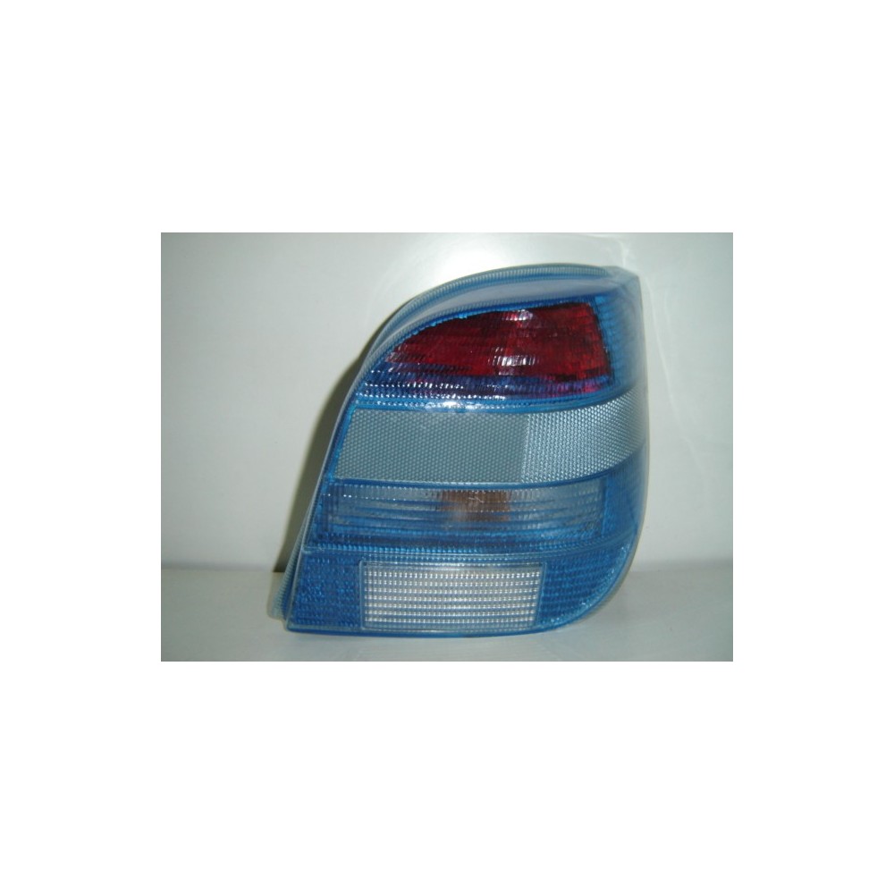 Compra PILOTO TRASERO DERECHO (AZUL) FORD FORD FIESTA 89- al mejor precio en todocarrocería.com