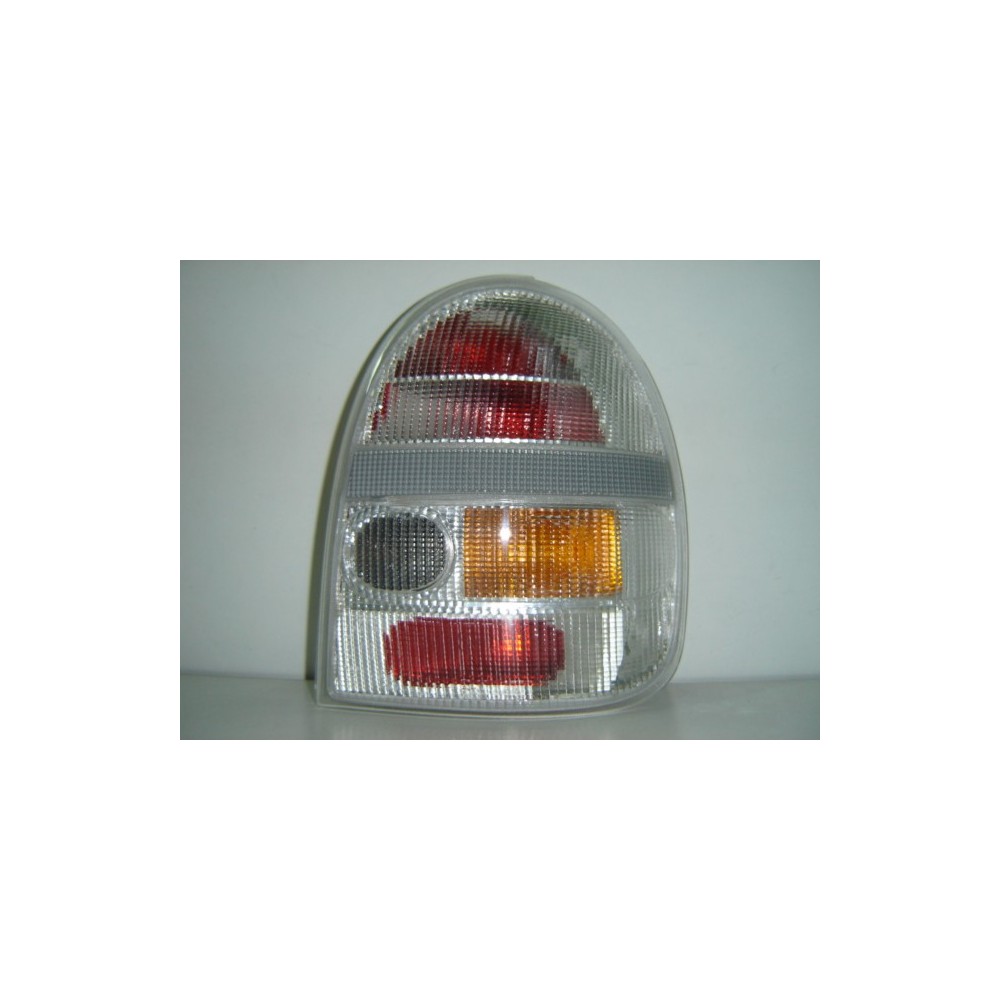 Compra PILOTO TRASERO DERECHO (BLANCO) OPEL OPEL CORSA 93- al mejor precio en todocarrocería.com