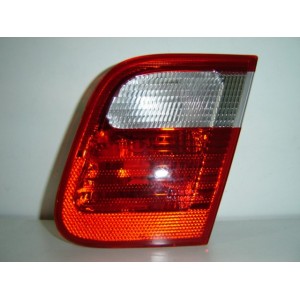 Compra PILOTO TRASERO DERECHO (CENTRAL 4 PUERTAS) BMW BMW E46 98- al mejor precio en todocarrocería.com