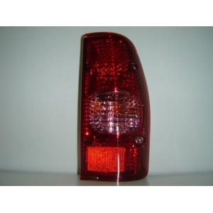 Compra PILOTO TRASERO DERECHO (CX/METAL) MAZDA MAZDA B2500 02- al mejor precio en todocarrocería.com
