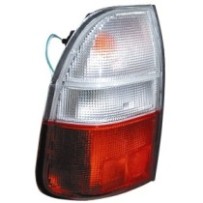 Compra PILOTO TRASERO DERECHO (CX/METAL)(BLANCO/ROJO) MITSUBISHI MITSU L200 02- al mejor precio en todocarrocería.com